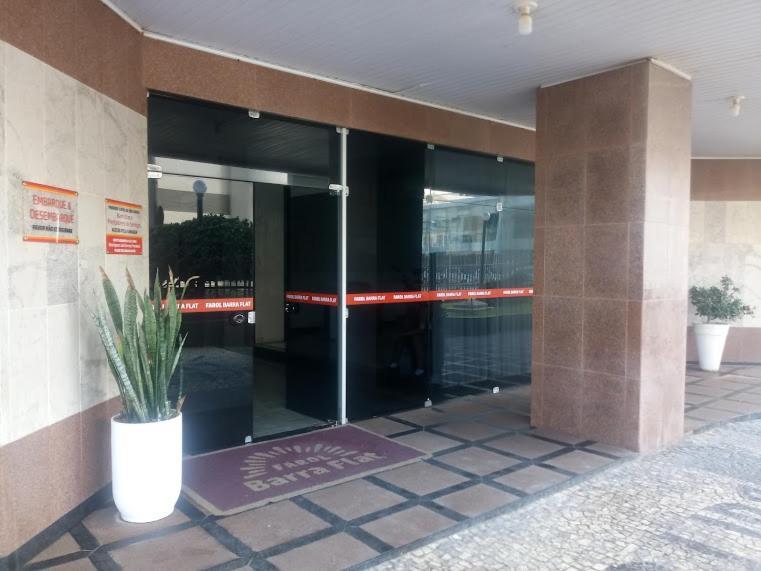 Belíssimo Flat direto na praia da Barra - Flat beira mar no circuito do Carnaval Salvador de Bahía Exterior foto